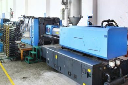 注塑機模具制作和更換步驟，讓設備更好運行
